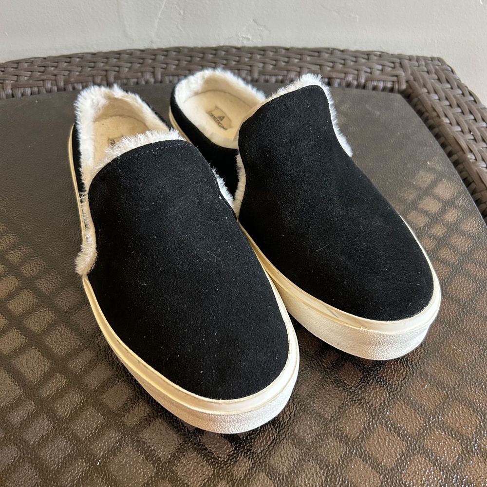 Staheekum Genuine Suede Cozy Camp Slip On Mule Shoes Slippers Size 10